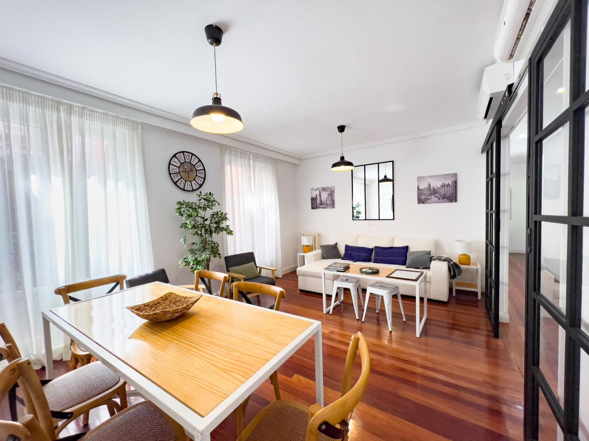 Callao Suites Madrid Buitenkant foto